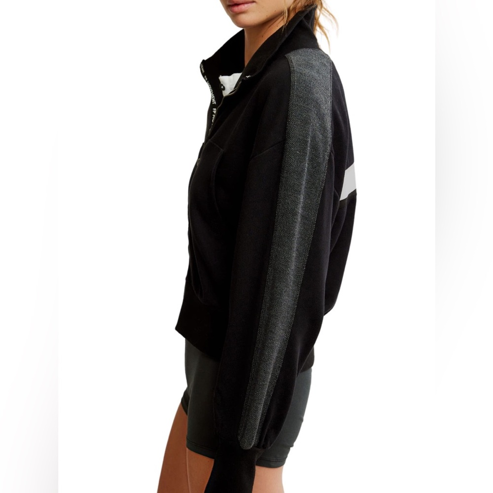 FP Movement Black High Jump Oversize Terry Zip-Up Track Jacket XS - Picture 3 of 16